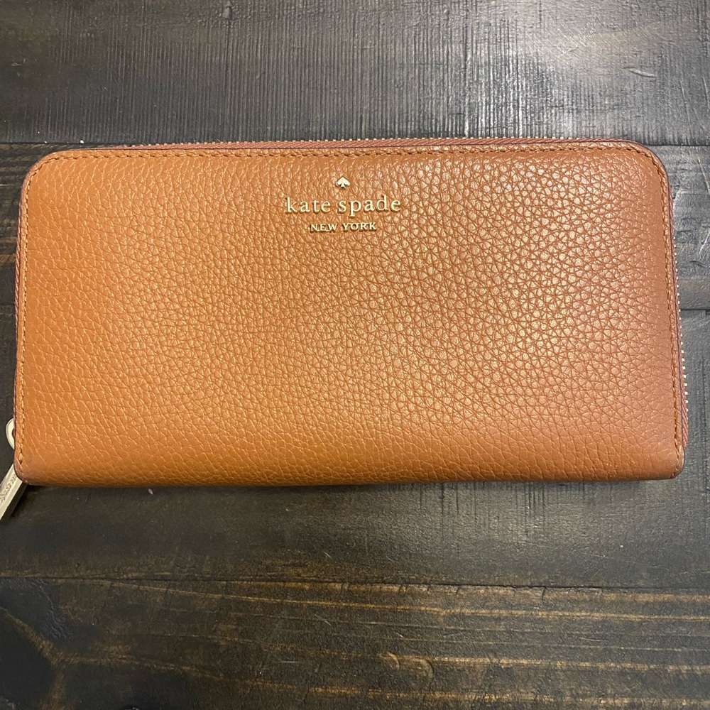 Kate spade leather wallet
